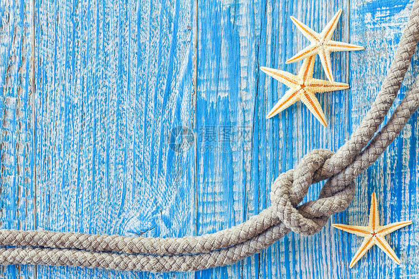 绳和海壳海洋木板星星海星明信片木材贝壳蓝色卡片剥离图片