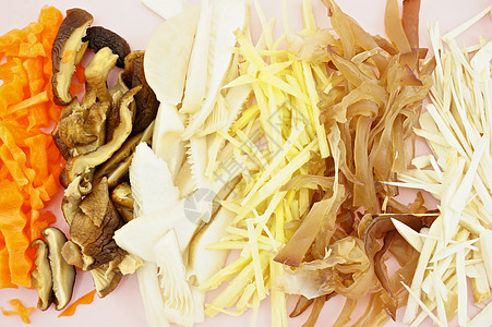 胡萝卜油扁豆牡蛎蘑菇 姜图片