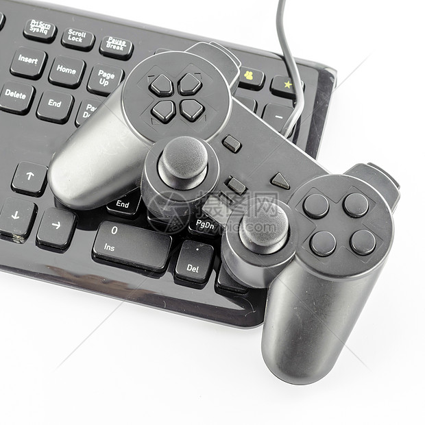 键盘计算机和游戏控制器宏观视频电缆手柄娱乐乐趣按钮技术控制软垫图片