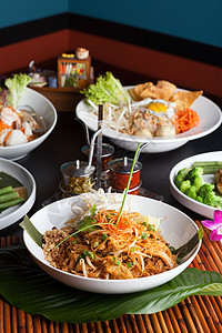 各种泰国迪盘胡椒饮食午餐美食香菜海鲜碳水食物小龙虾对虾图片