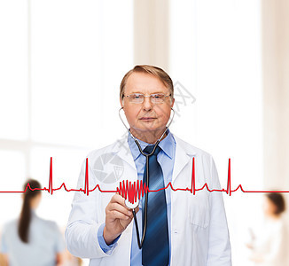 带听诊器 微笑的医生或教授同事卫生殴打医院诊所心电图帮助男人会议心脏病图片
