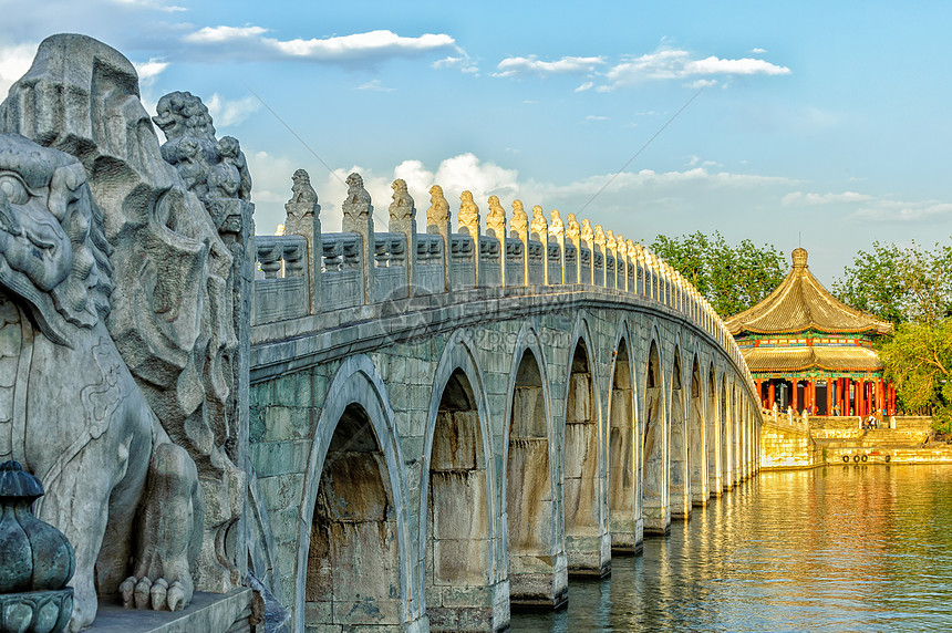 17座狮子大桥风景蓝色旅行大理石天空绿色艺术旅游爬坡历史性图片