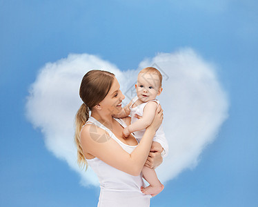 幸福的母亲和可爱的婴儿生活男生新生拥抱童年女儿女士蓝色妈妈们孩子图片