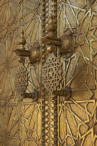 Bras Door 敲门者地标吸引力游客建筑国王黄铜入口钥匙锁孔文化图片
