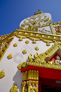 萨查太阳林地寺庙池塘场景遗产旅行游客阴影佛教徒图片