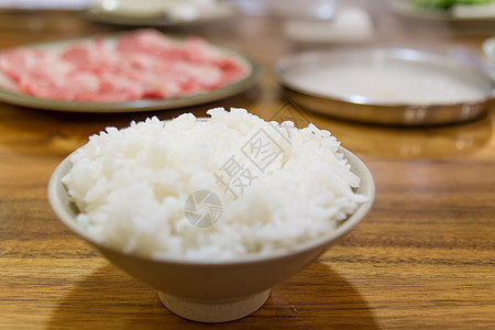 热锅餐厅一碗饭图片