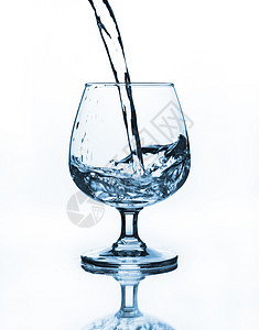 含水的葡萄酒杯蓝色飞溅餐厅阴影酒吧派对生活运动液体杯子图片