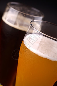 啤酒杯泡沫酿造玻璃扣篮小麦液体啤酒寒意饮料工艺图片