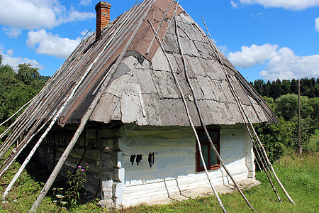 喀尔巴阡地区老旧农村住房建筑好奇心石膏窗户街道建筑学村庄生活乡村房子图片