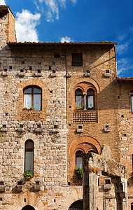 意大利锡耶纳托斯卡纳蓝色房子城市吸引力石头地标双孔窗户旅行建筑学图片