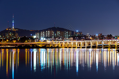 首城首尔市地标天际景观摩天大楼建筑学场景反射毛巾市中心建筑图片
