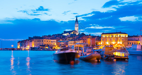 克罗地亚Istria的Rovinj沿海城镇天堂历史性历史全景蓝色半岛反射旅游海岸建筑图片