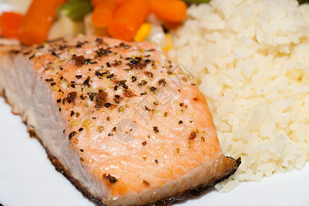 健康饮食 蔬菜鲑鱼和蔬菜盘子食物柠檬午餐油炸餐厅海鲜用餐饮食美食图片