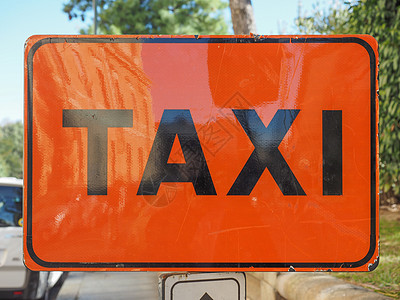 出租车牌号轨道过境交通标志民众街道橙子运输旅行图片