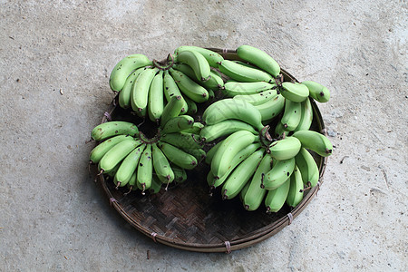 受难者的香蕉收成绿色农业文化乡村篮子水果裙撑食物背景