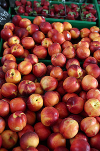 新鲜水果市场店铺桃子生态活力生产营养季节性青菜杂货店摊位图片