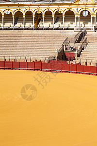 塞维利亚的牛群斗牛士体育场旅行文化竞技场黄色建筑历史性历史柱子图片
