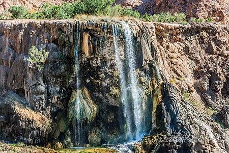 在约旦河瀑布的温泉中名胜弹簧旅行地标风景瀑布图片