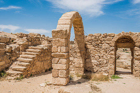 约旦乌姆阿尔拉萨斯罗马废墟历史性地标名胜建筑学旅行风景图片