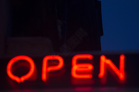 夜里亮亮的标志屏幕店铺一个字色彩商业餐厅营销食物霓虹灯光图片