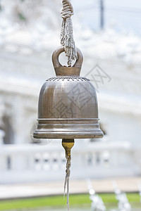 泰国佛教寺庙的青铜铃图片