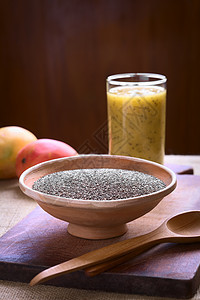 Chia Seeds西班牙人饮料营养养分丹参来源食物早餐果汁脂肪奶昔图片