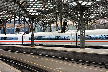 火车站旅游乘客车站铁路火车平台游客运输旅行图片