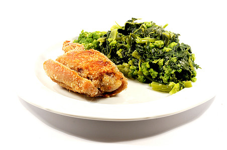 烤鸡和煮熟蔬菜午餐香料状态烧烤影棚鸡腿盘子食物静物晚餐图片