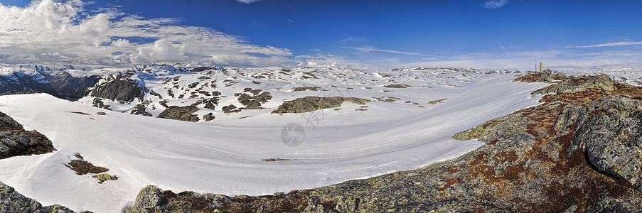 挪威 Trolltunga岩石全景巨魔远足风景山脉水平图片