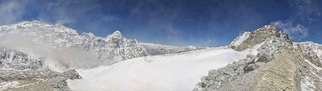 康钦坚加丘陵风景全景顶峰山顶远足干城天空山脉石头图片