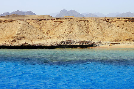 Ras Mohamed领土红海滨降落伞游泳海洋休息旅行潜水浮潜衬垫天空珊瑚图片