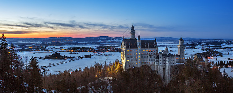 德国新施文斯坦城堡地标传奇森林建筑学全景历史骑士风景环境童话图片