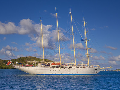 四艘母舰帆船岛屿巡航旅行假期桅杆图片