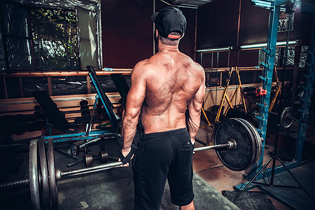 训练室的健体建筑师男人冒充肩膀建设者举重福利肌肉运动重量皮肤图片