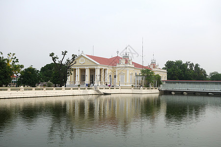 法拉提南瓦洛帕特菲曼国王建筑学公园住宅旅行天空自由战机蓝色反射图片