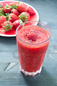 草莓平滑剂雪果汁铸币吃饭柠檬水果冰沙酸奶温度影棚生活方式图片