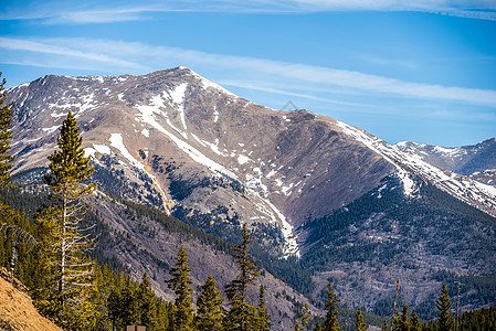 君王路口附近的彩色山脉季节反射土壤气候金子风景山麓全景环境旅行图片
