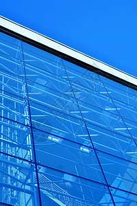 现代办公楼商业天空蓝色房子城市反射玻璃建筑办公室背景图片