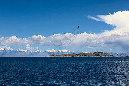 玻利维亚提喀卡湖的月岛(月球岛)图片