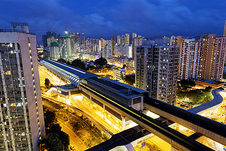 香港市中心市区和夜车高速列车曲线路口城市交通速度火车卡车运输地铁小路图片