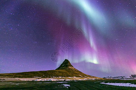 冰岛北极光极水池北极星公园阳光沼泽国家丘陵地形苔原图片