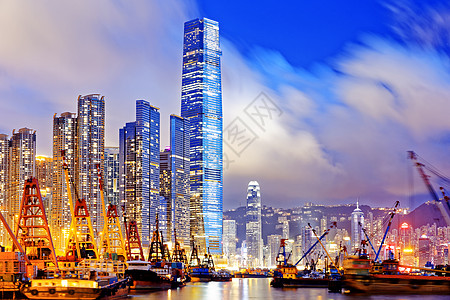 晚上在香港反射城市摩天大楼城市生活商业窗户金融消失点建筑业务图片