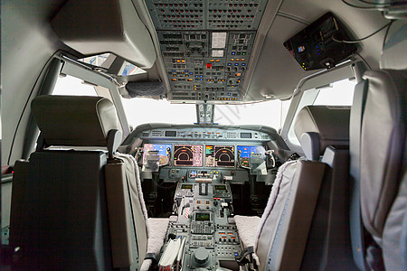 内部查看驾驶舱 G550高度客机旅行飞机喷射座位蓝色窗户监视器商业图片
