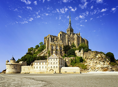 蒙圣圣米歇尔旅行上帝宗教建筑学城堡蓝色教会历史性历史岩石图片