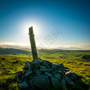 苏格兰山顶石图片