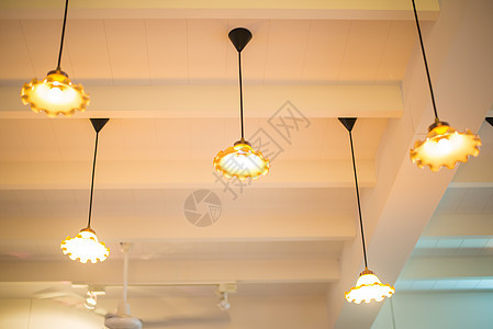 灯光建造灯泡控制板金属维修天花板装修倾斜聚光灯圆圈图片