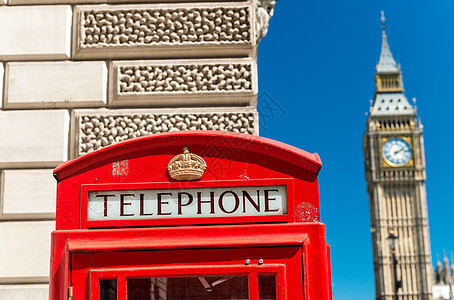伦敦街红电话布斯和大班图片