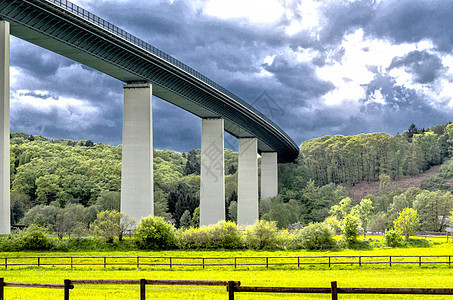 桥基础设施建筑沥青乡村柱子运输气势建筑学天空旅行图片