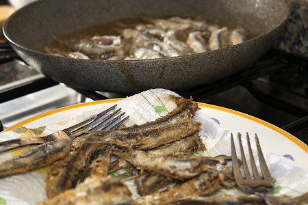 鱼薯条盘子美食餐厅白色食物鳀鱼海鲜小吃柠檬午餐图片