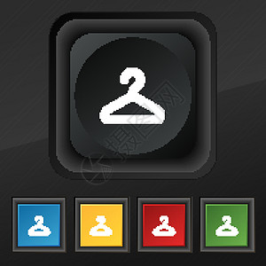 挂载图标符号 用于设计设计的黑纹理上五个彩色 时髦的按钮集 矢量图片